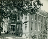 McDonnell Hall - University Libraries