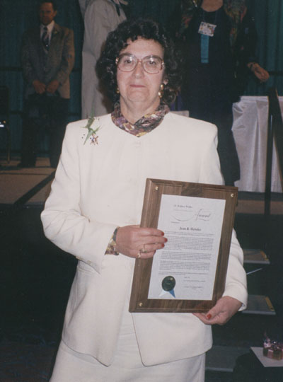 Jean Hebeler receives an Award